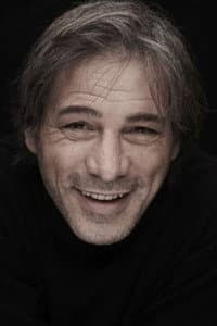 Stéphane Ferrara in Laissez bronzer les cadavres