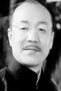Qi Feng in Stage Sisters