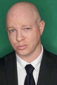 Dustin Wilson in Possessions