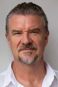 Peter Hardy in Dead End