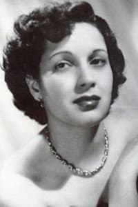 Mariana Villar in Duas Causas
