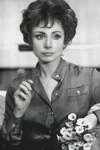 Maria Pia Di Meo in Hollywood Invasion