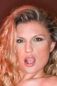 Renata Wife in Private Café 2