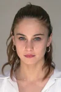 Lucy Dubinchik in Дирижёр