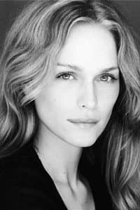 Cassandra Bell in Cold & Dark