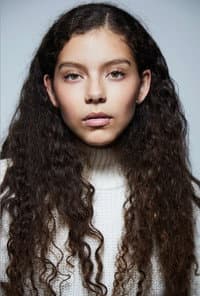 Giulia Modonese in To the Tooth