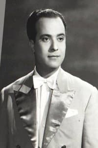 Karem Mahmoud in Hadrat Al-Muhtaram