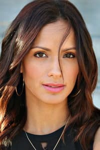 Sabrina Perez in How Not to Propose