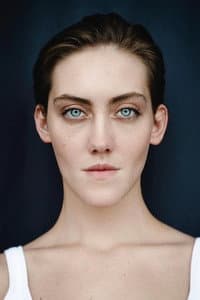 Polina Aug in Хит