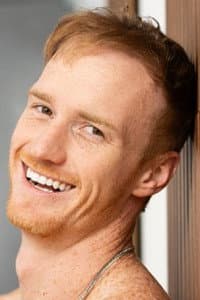 Lucas Scott in Threesomes 7