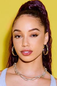 Alexis Tae in We Can Build Her