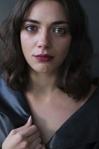 Iris Berthoud in SCIOMÈN - Domenica era un bel giorno per andare in TV