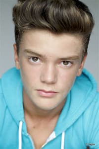 Joshua Mazé in Maman a tort
