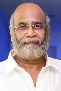 Velu Prabhakaran in Puratchikkaaran