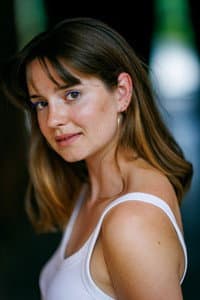 Emma Marie Nielsen in Lyden af uventet død