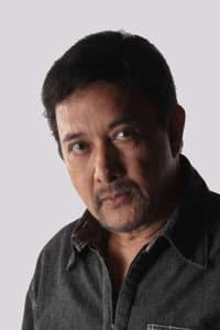 Ernie Garcia in Mga Hayop Sa Damo