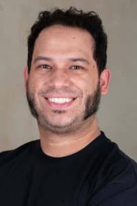 Raphael Fernandes in Traço Livre: O Quadrinho Independente no Brasil