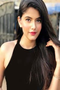 Anahita Bhooshan in The Pickup Artist