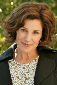 Diana Georger in Visas and Virtue
