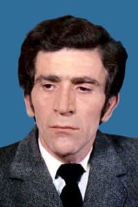 Henri Attal in La Fleur du mal