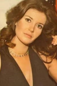 Mervat Amin in Dearest Boy