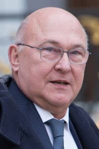 Michel Sapin in L'Adieu à Solférino