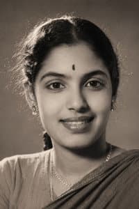 Nirmalamma in కూలీ నెం. 1