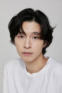 Hong Kyung in 청설