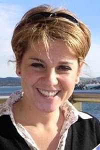 Mari Carmen Pascual in Padre no hay más que dos