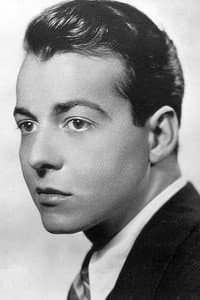 Martin Burton in Ladies' Man