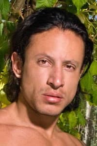 Andres de la Serna in Beefed Up Jerk Off