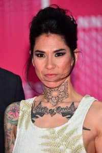 Mi Hoa Lee in Hostile