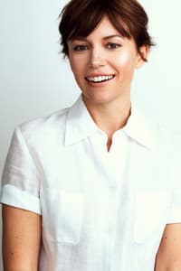 Alexandra Helgerson in Happy Ending