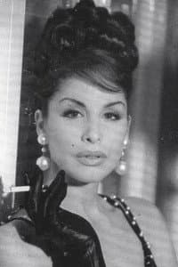Jenny Hiloudaki in Copa-Loca