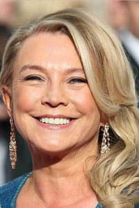 Amanda Redman in Scoop