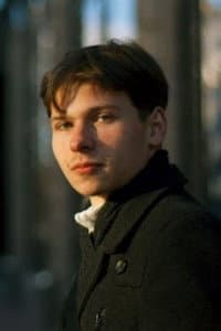 Anton Potiekhin in Обіцянка