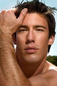 Eddie Stone in H2O