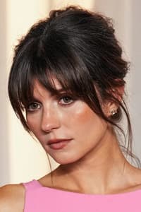 Emily Bader in People We Meet on Vacation