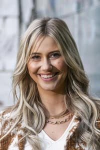 Celine Van Ouytsel in The Masked Singer in concert