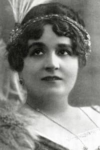 Maria Caserini in Passano gli Unni