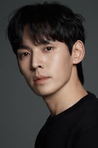Kang Hyung-suk in Officer Black Belt