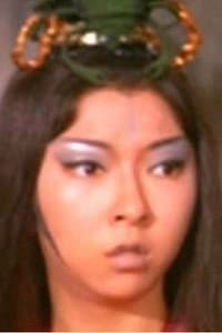 Lee Hung-Chu in Nora Zain Ajen Wanita 001