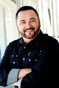 Dennis Gaxiola in Paul Rodriguez & Friends: Comedy Rehab