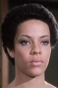 Julie Margo in Brigade mondaine: Vaudou aux Caraïbes