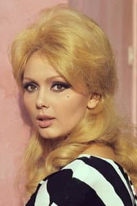 France Anglade in Comment trouvez-vous ma sœur ?