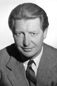 Roger Livesey in Quay South