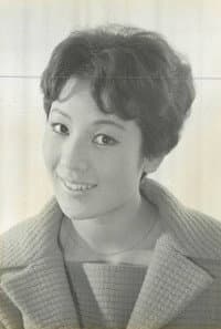 Ryōko Kamo in B・G物語 易入門