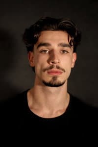 Gonçalo Ícaro in Paralisia