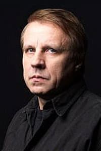 Aleksandr Kovalyov in Свободная от мужчин