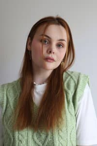 Juliette Lefebvre in Pamplemousse